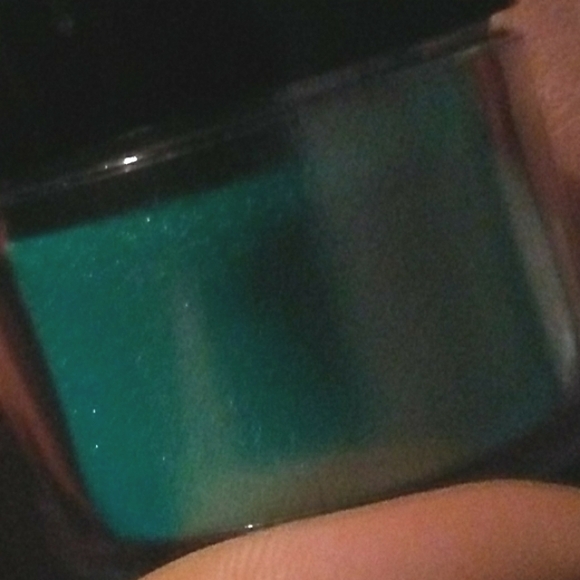 Aqua Green Loose Sparkle Eyeshadow Powder Cosmetic Grade Mica Nail Art Pigment - Picture 3 of 4